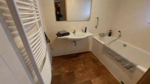 Gallery image of Haus am Golfplatz Cochem Mosel in Ediger-Eller