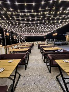 Εστιατόριο ή άλλο μέρος για φαγητό στο Hotel Raha