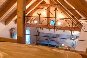 Fotografie z fotogalerie ubytování Stilvolle, stadtnahe Ferienwohnung mit Alpensicht v destinaci Uettligen