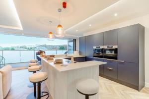 Köök või kööginurk majutusasutuses 5 Bed in Shanklin oc-s33401