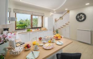 Φαγητό σε αυτή η βίλα ή κάπου εκεί κοντά