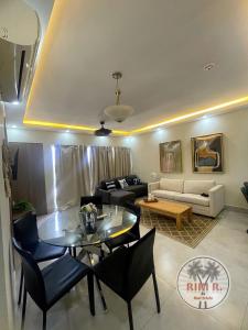 Χώρος καθιστικού στο RIKI R Boca del Mar III Apartment 406