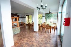 Restaurace v ubytování Cabana ESCAPE