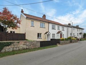 Το κτήριο όπου στεγάζεται  η παραθεριστική κατοικία