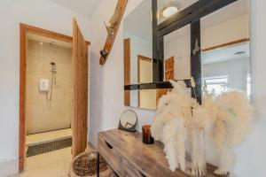 Ένα μπάνιο στο 1 Bed in Redberth oc-h33668 +35 φωτογραφίες
