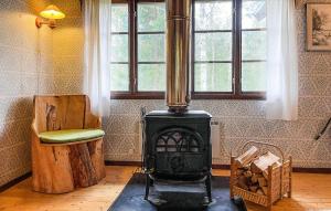 Fotografie z fotogalerie ubytování 3 Bedroom Lovely Home In Torsby v destinaci Gunsjögården