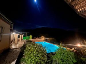 Πισίνα στο ή κοντά στο Côte 'd Azur - DETACHED PRIVATE VILLA