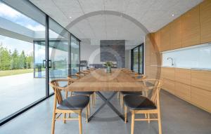 Φωτογραφία από το άλμπουμ του Beautiful Home In Knebel With Sauna σε Ørby