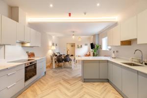 Köök või kööginurk majutusasutuses 3 Bed in Shanklin oc-h33403