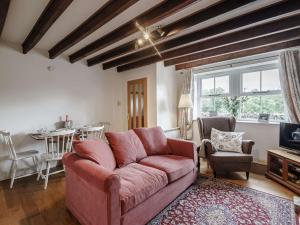 Χώρος καθιστικού στο 2 Bed in Croglin 83330