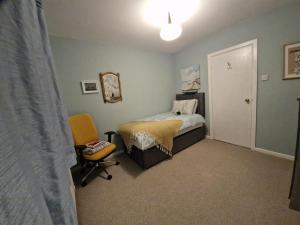 Fotografie z fotogalerie ubytování Large Modern Cosy Suburban Room v destinaci Foyle Hill