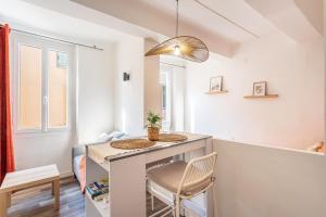 Imagine din galeria proprietății La Clé Escale orange, route du Parcours des Arts în Hyères