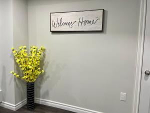 Afbeelding uit fotogalerij van Sweet home in Mississauga +15 foto's