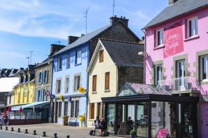 Nabolaget omkring feriehuset eller i nærheden + 5 billeder