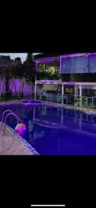 Πισίνα στο ή κοντά στο Villa Cami