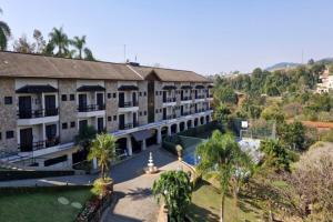 Το κτήριο όπου στεγάζεται  το ξενοδοχείο διαμερισμάτων