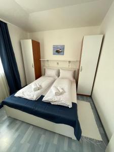 Ένα ή περισσότερα κρεβάτια σε δωμάτιο στο Villa Marija 9