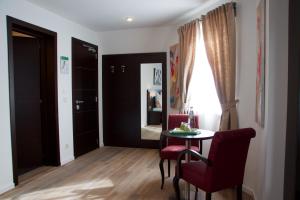 Posezení v ubytování Hotel im Ried