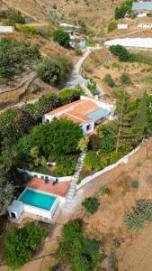 Bazén v ubytování Casa rural Benthomiz 210, Algarrobo, Málaga, España nebo v jeho okolí