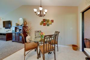 Ảnh trong thư viện ảnh của Grill, Lanai and Pool Access Charming Sebring Villa ở Sebring