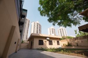 Το κτήριο όπου στεγάζεται  η βίλα