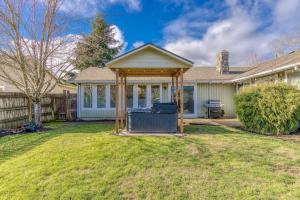 Zahrada ubytování Monmouth Family Retreat - Pet Friendly, Play Areas, Hot Tub, Game Room + 60 fotografií