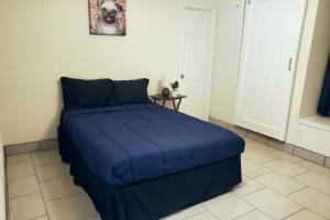 Gallery image of Lovely Room 1 Near San Marcosatx in Kyle +21 photos