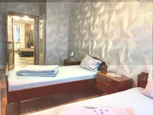 Ένα ή περισσότερα κρεβάτια σε δωμάτιο στο Сдам 2-х комнатную квартиру