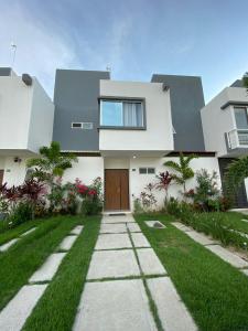 Budova, kde se prázdninový dům nachází