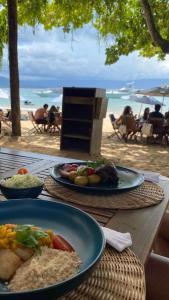 Еда / где поесть недалеко от лоджа