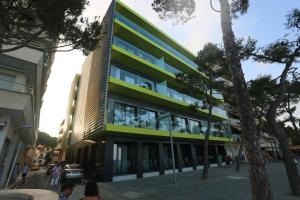 Afbeelding uit fotogalerij van Cosmo Apartments Platja d'Aro in Platja  d'Aro