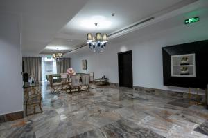 Posezení v ubytování Alammariah Hills Resort- Riyadh