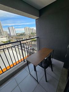 Balkón nebo terasa v ubytování Wood One - Apto com varanda e Fácil acesso ao Metrô e Expo Imigrantes