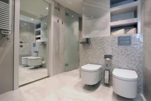 Ein Badezimmer in der Unterkunft Cosmo Apartments Platja d'Aro
