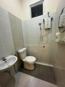 Gallery image of NHI Home Paka in Paka +8 photos