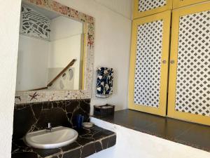 Ένα μπάνιο στο EcoLodge High Hill