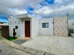 Το κτήριο όπου στεγάζεται  η βίλα