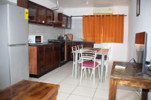 Η κουζίνα ή μικρή κουζίνα στο Casa Di Lux