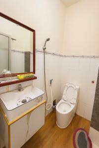 Koupelna v ubytování Khách Sạn Anh Anh