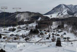 木島平村にあるKijimaBase - Base 1の雪山村