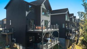 Hoone, kus puhkemaja asub