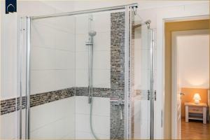 Vannituba majutusasutuses DHH am Gothenweg DHH Anemone +42 fotot