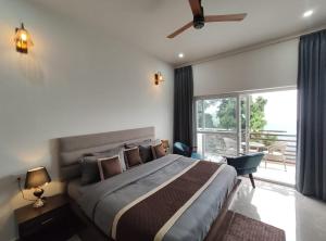 Postel nebo postele na pokoji v ubytování Maa Naina Restaurant