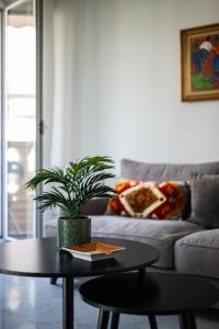 Imagen de la galería de Le Coq Saint-Roch - Parking - AC - WiFi, en Menton