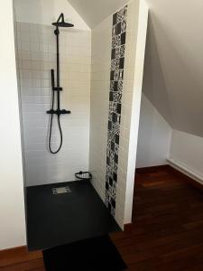 Ένα μπάνιο στο Studio 2 personnes au coeur du Berry