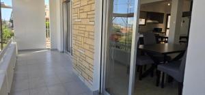 Balkón nebo terasa v ubytování Skoufa 21 - Luxury Apartment -Breakbooking CY