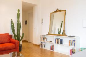 Η βιβλιοθήκη της παραθεριστικής κατοικίας +36 φωτογραφίες