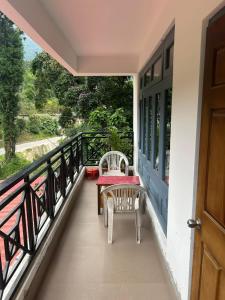 Μπαλκόνι ή βεράντα στο Darap Dzimkha