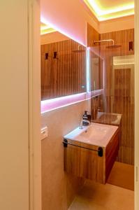 Koupelna v ubytování Attico a pochi passi dal Campo + 21 fotografií