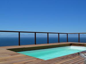 Gallery image of Oceans Drift Guest House & Self Catering in Simonʼs Town